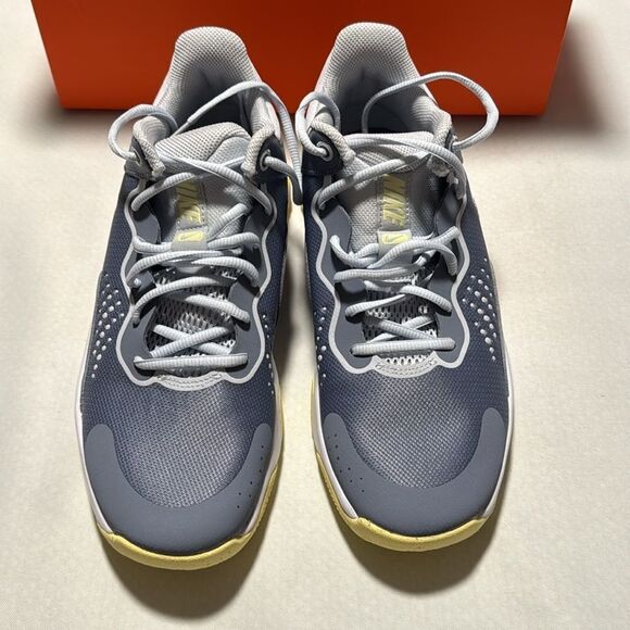 Nike Basketball Shoes Mens 13 Gray - Picture 2 of 6